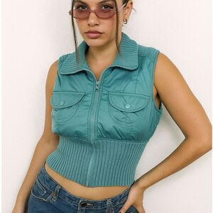 Y2K Puffer Cropped Bomber Jacket Vest Knit Collar Sz M Bratz Gorpcore Kawaii 90s